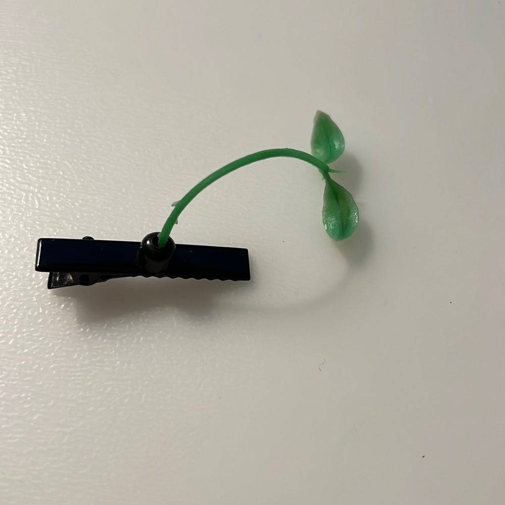 Sprout Hair Clip